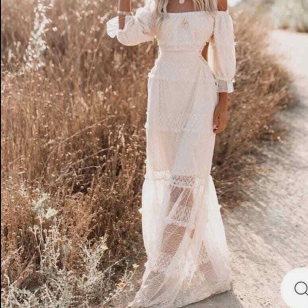 SkyLar Rose Lace Off Shoulder Maxi Size S